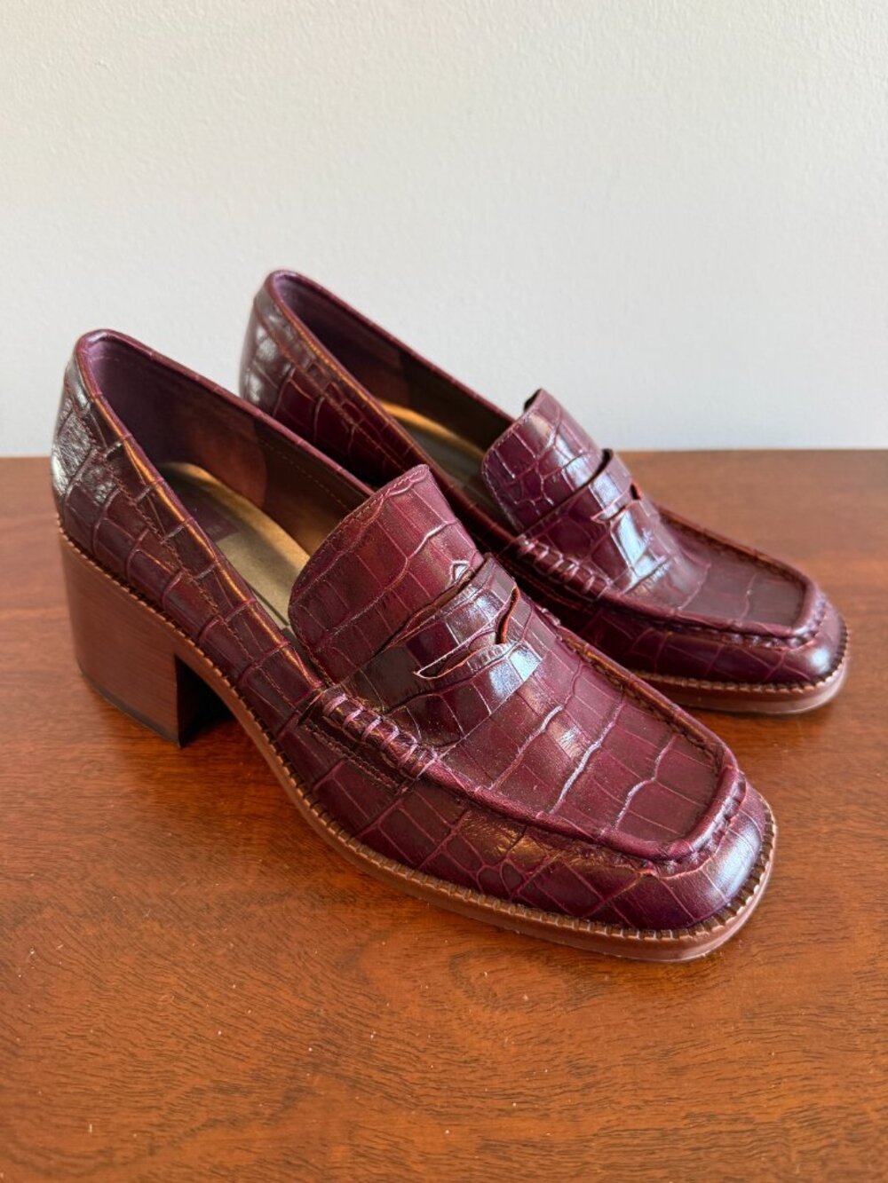Dolce Vita Talie Heeled Loafers Women's Size 8.5 Burgundy Platform Chunky Heel - Picture 2 of 6